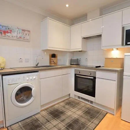 Riverside Retreat, Whitehall Landing * Whitby