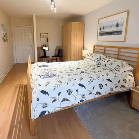 Riverside Retreat, Whitehall Landing Tatil Evi